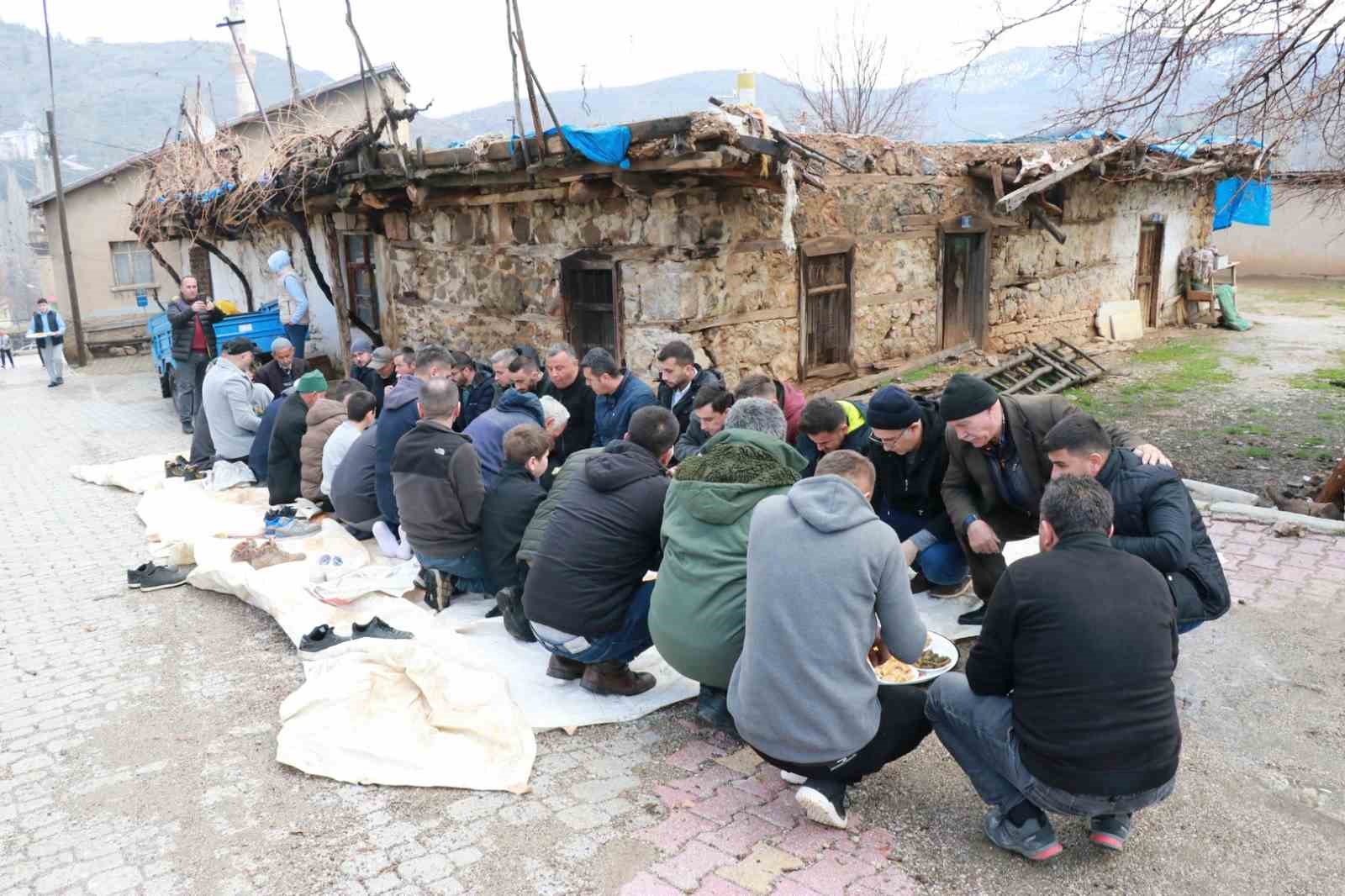 Hadim’de asırlık gelenek: Bayram damı kültürü yaşatılıyor
