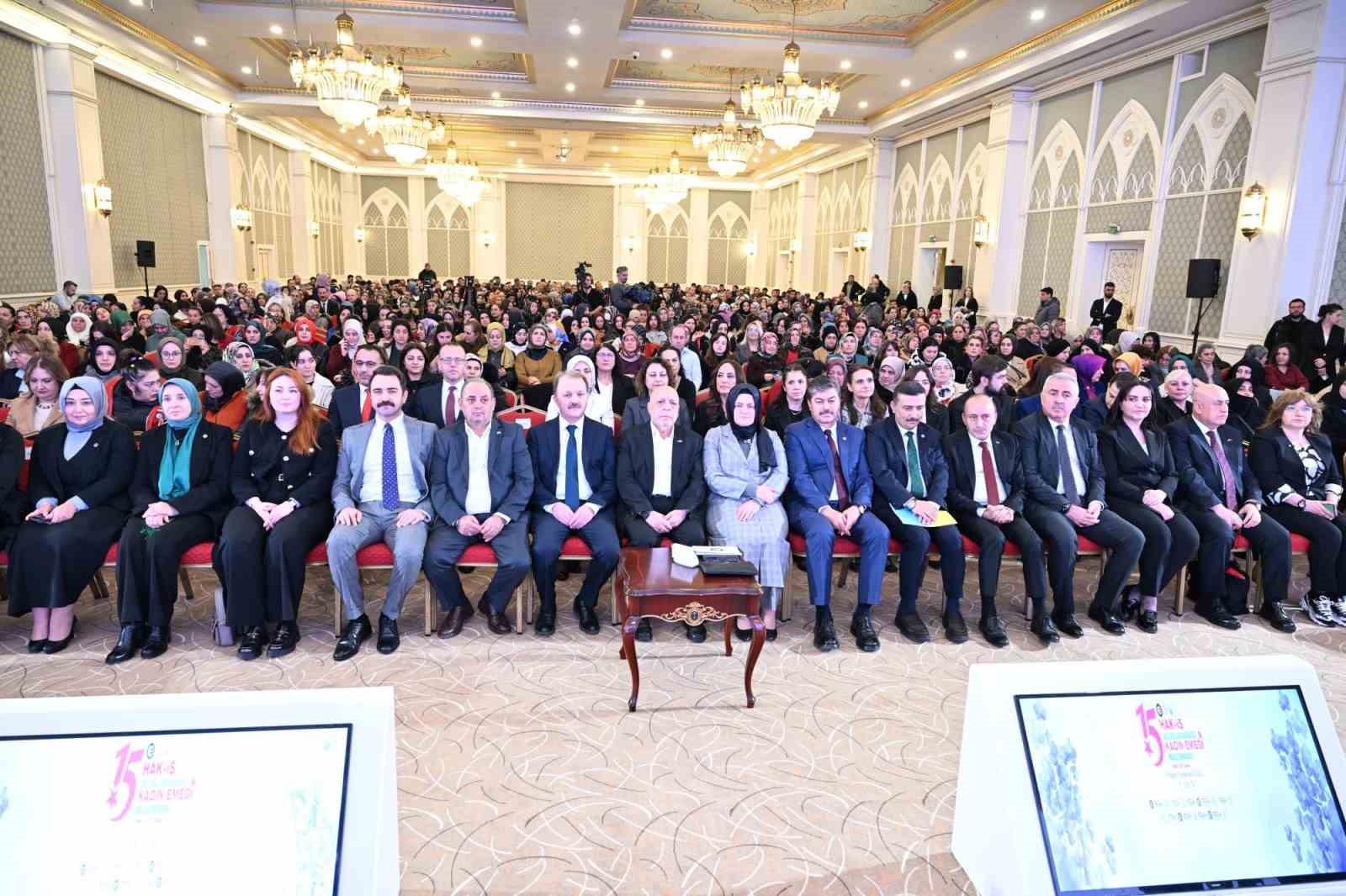 HAK-İŞ Başkanı Arlan: "235 bin kadın üyemizle Türkiye’deki en fazla kadın üyeye sahip Konfederasyonuz"
