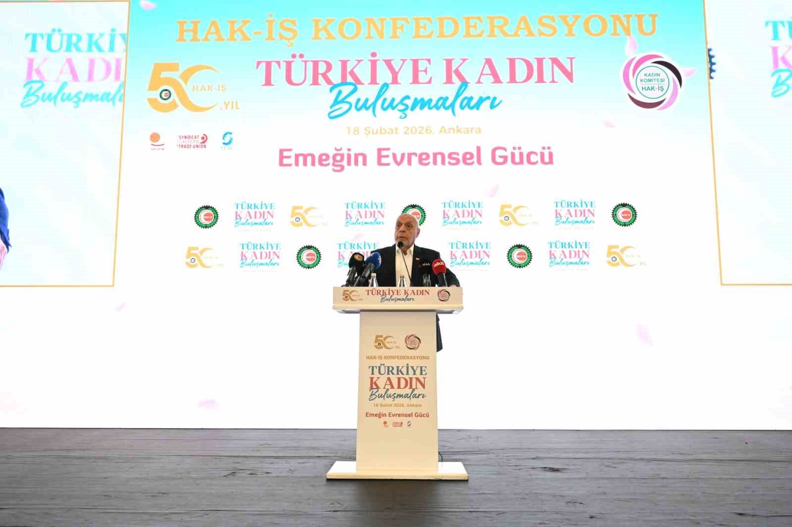 HAK-İŞ Genel Başkanı Arslan: "Sendikalaşma oranında kadınlar çok geride"
HAK-İŞ Genel Başkanı Arslan: "Sendikalaşma oranında kadınlar çok geride"
