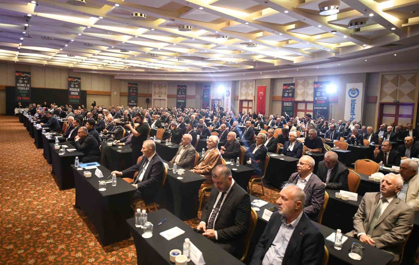 HAK-İŞ Genel Başkanı Mahmut Arslan: "Vergi sisteminin baştan sona değiştirilmesi gerekiyor"
