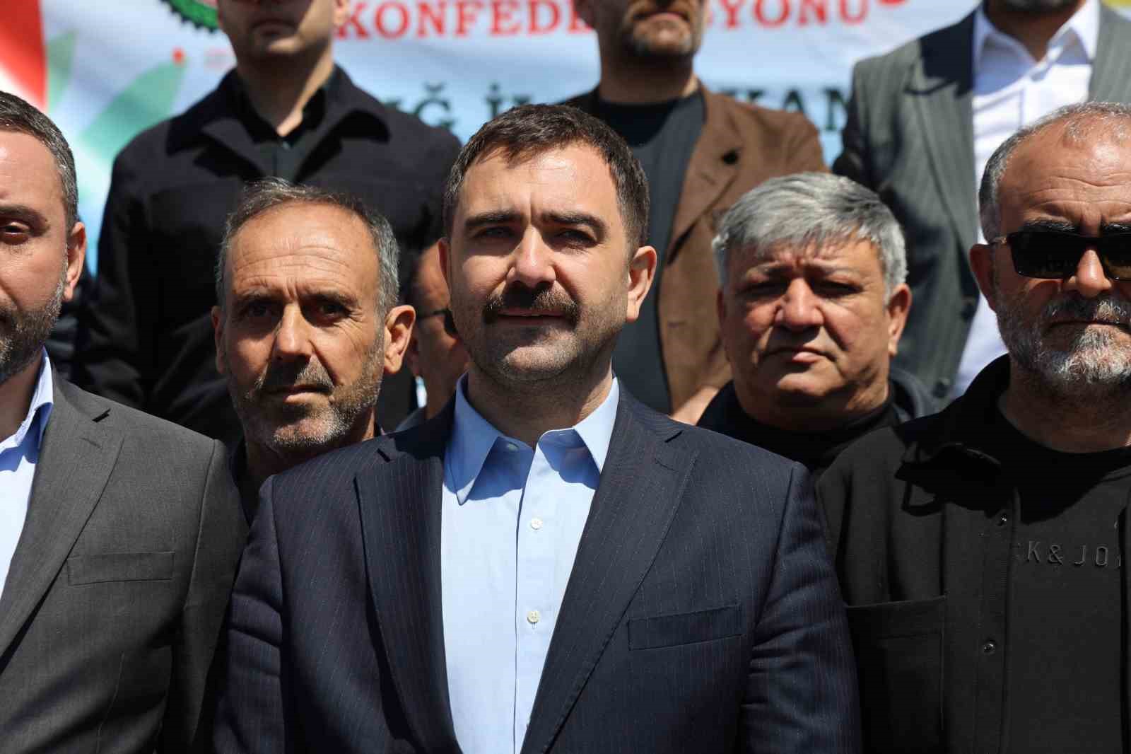 Hak-İş Konfederasyonu Başkan Yardımcısı Kayabaş: "İşçi arkadaşlarımız için mutlak iş güvencesini sağlayan sisteme geçilmesini öneriyoruz"
