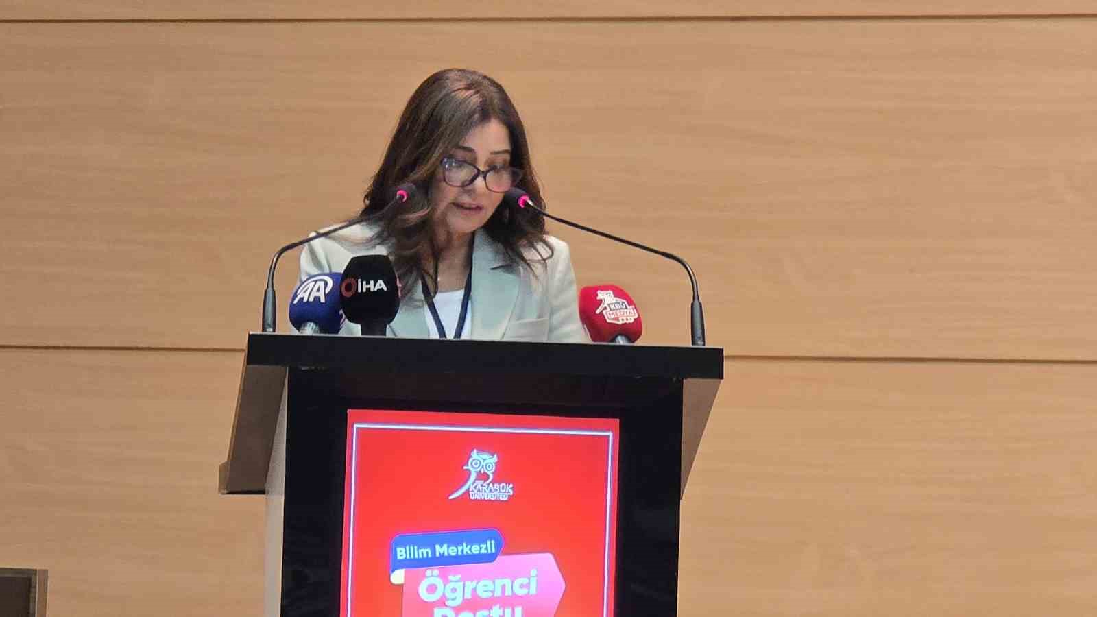 "Hakikat ve Etik" Karabük’te masaya yatırıldı
