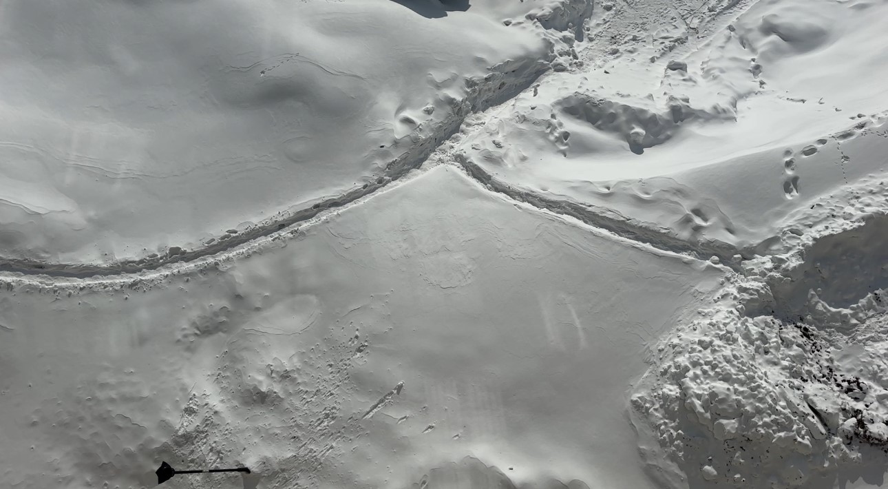 Hakkari’de 68 yerleşim yerinin yolu kapandı
