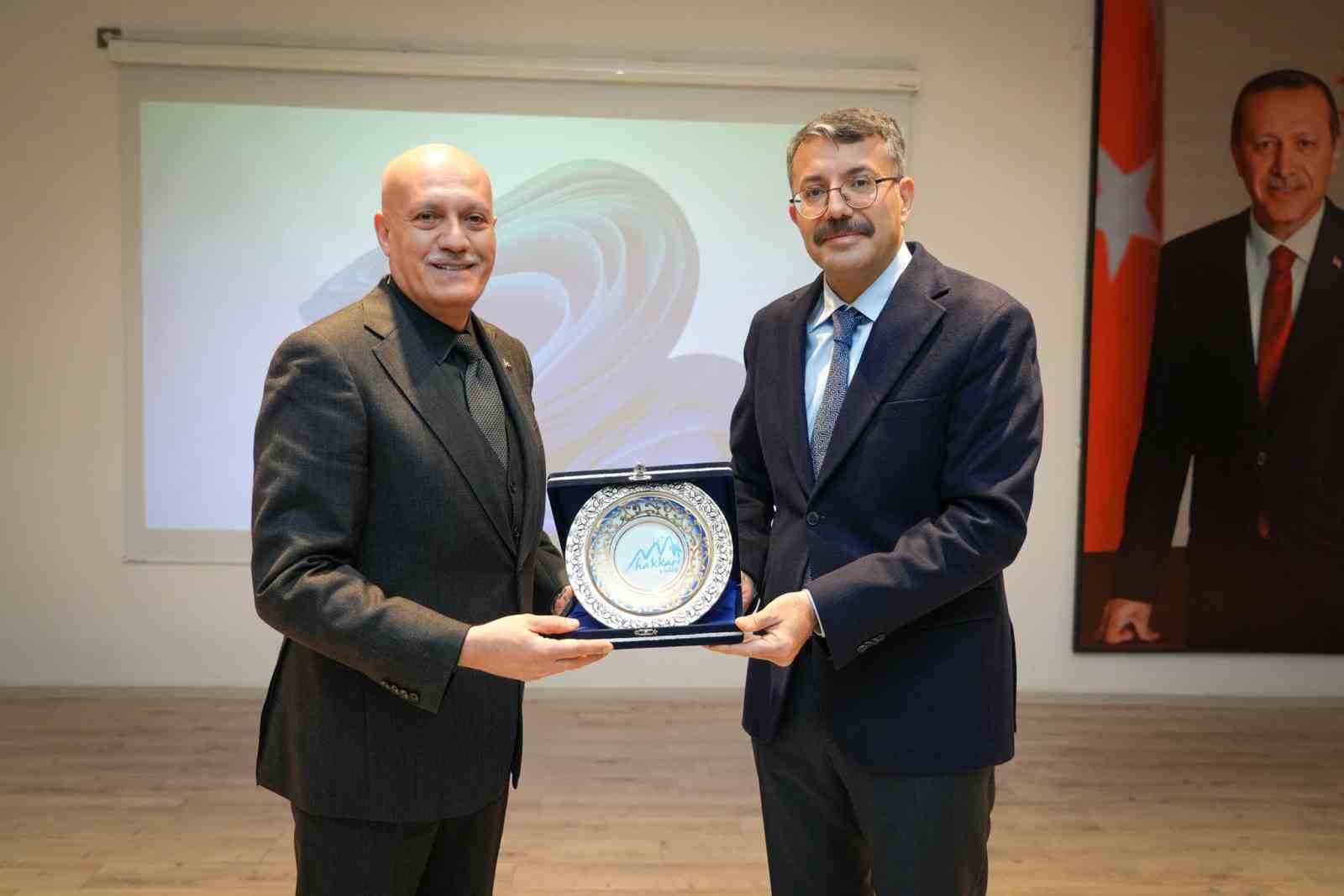 Hakkâri’de kolluk personeline etkili iletişim eğitimi
