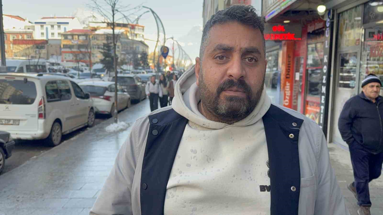 Hakkari’de yüksek doğal gaz faturalarına tepki
