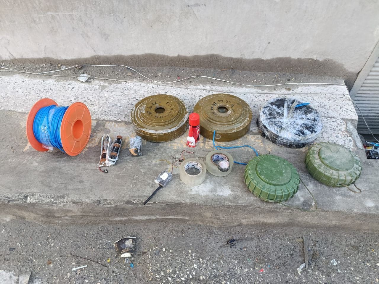 Halep’te terör örgütü SDG’ye yönelik operasyonun ardından güvenlik çalışmaları yürütülüyor
