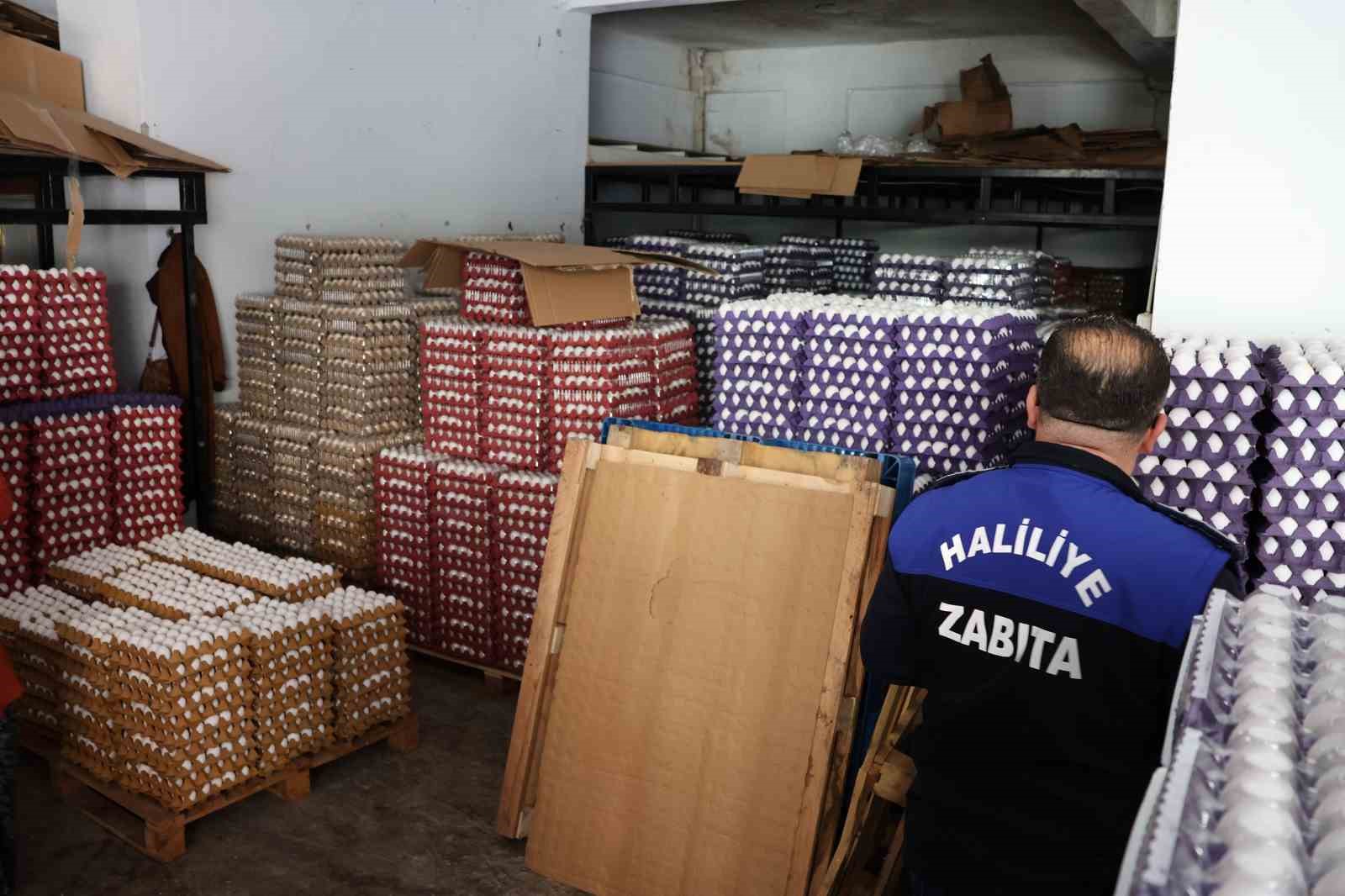 Haliliye’de sağlıksız depoya baskın: 5 bin koli yumurta imha edildi
