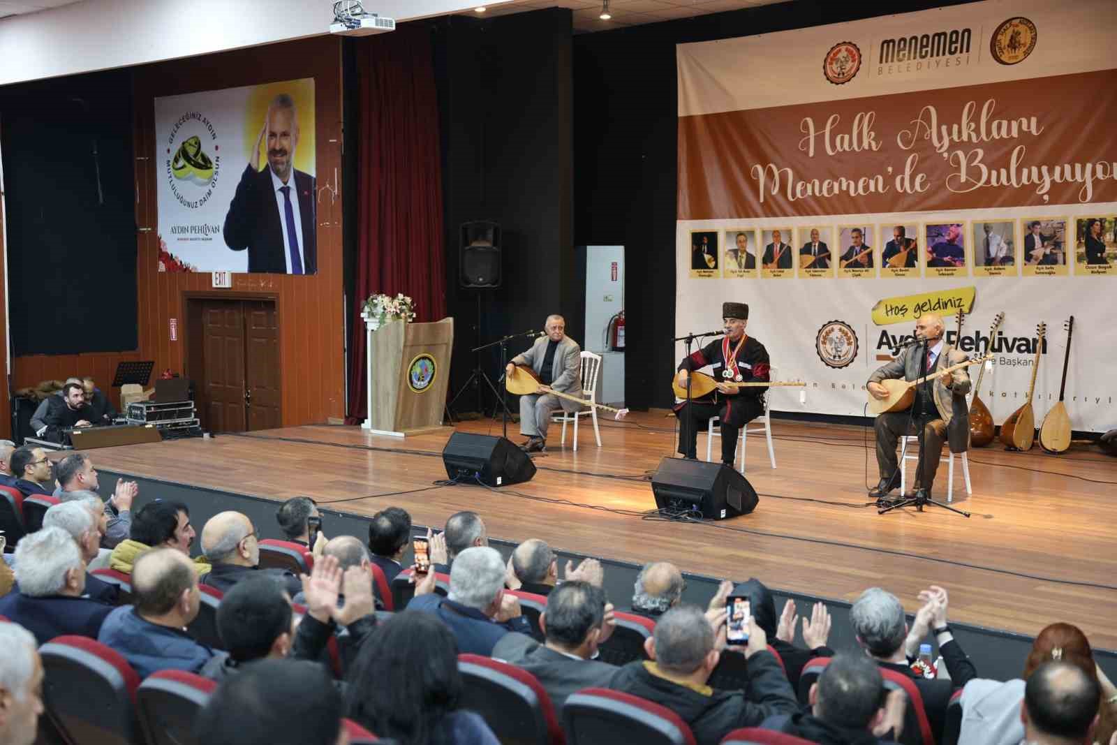 Halk aşıklarından Menemen’de kültür ziyafeti
