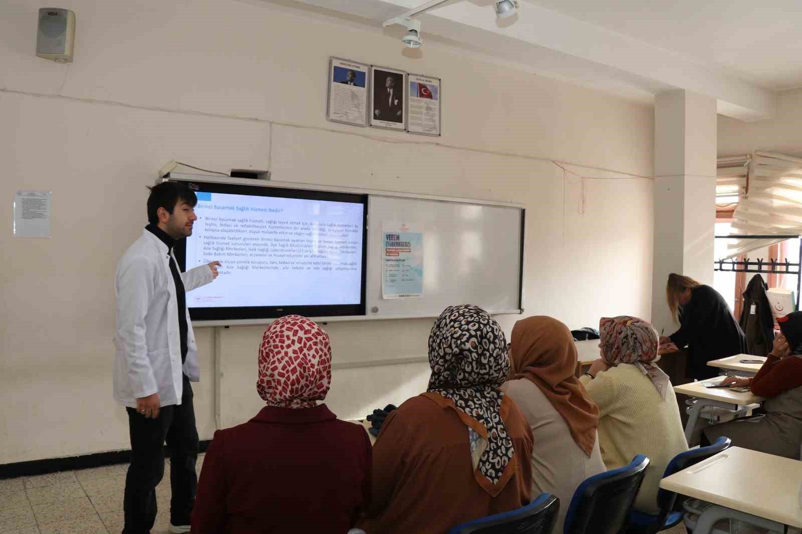 Halk Eğitim Merkezi kursiyerlerine verem eğitimi

