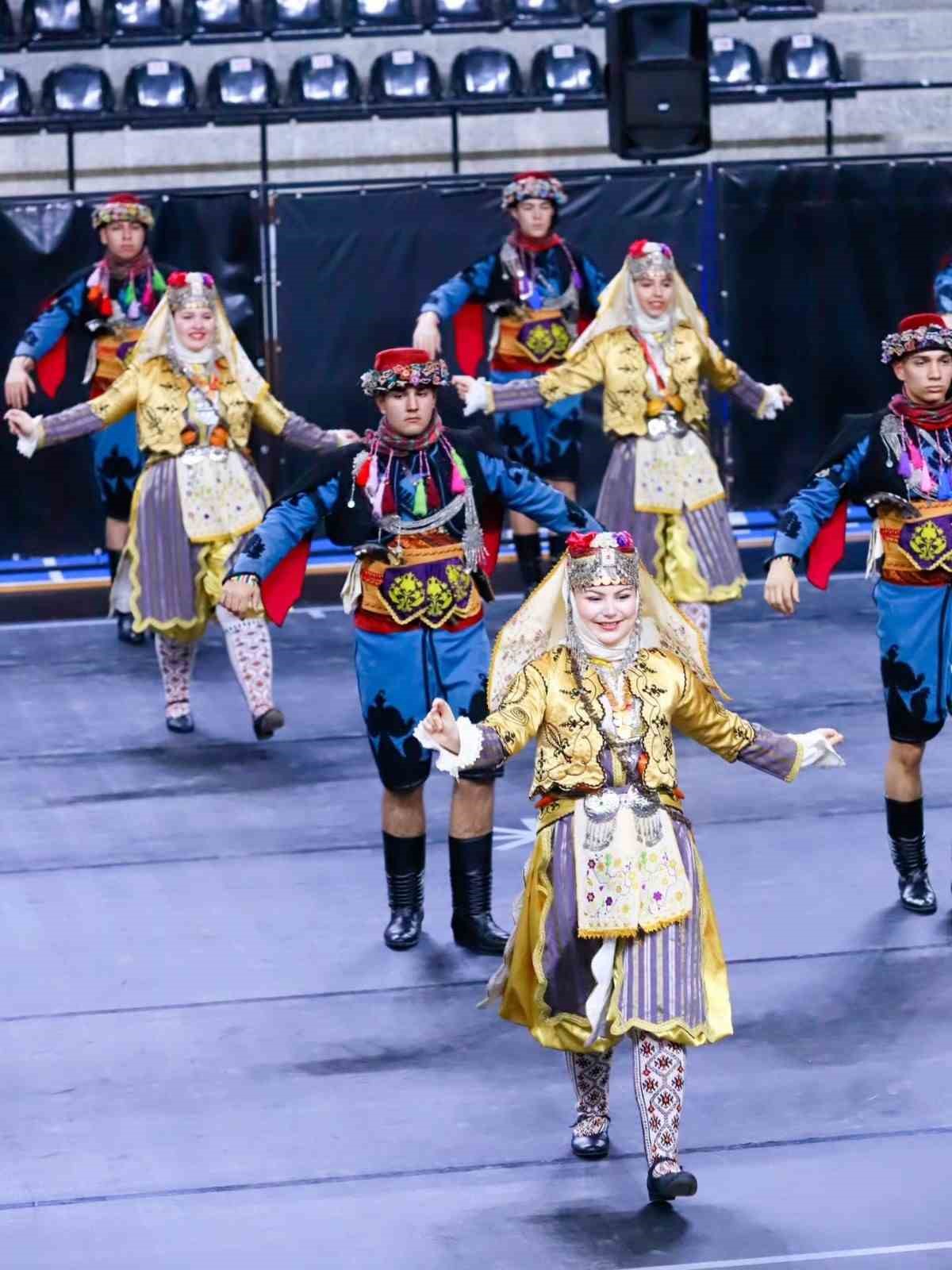 Halk oyunları coşkusu Buldan’da yaşanacak
