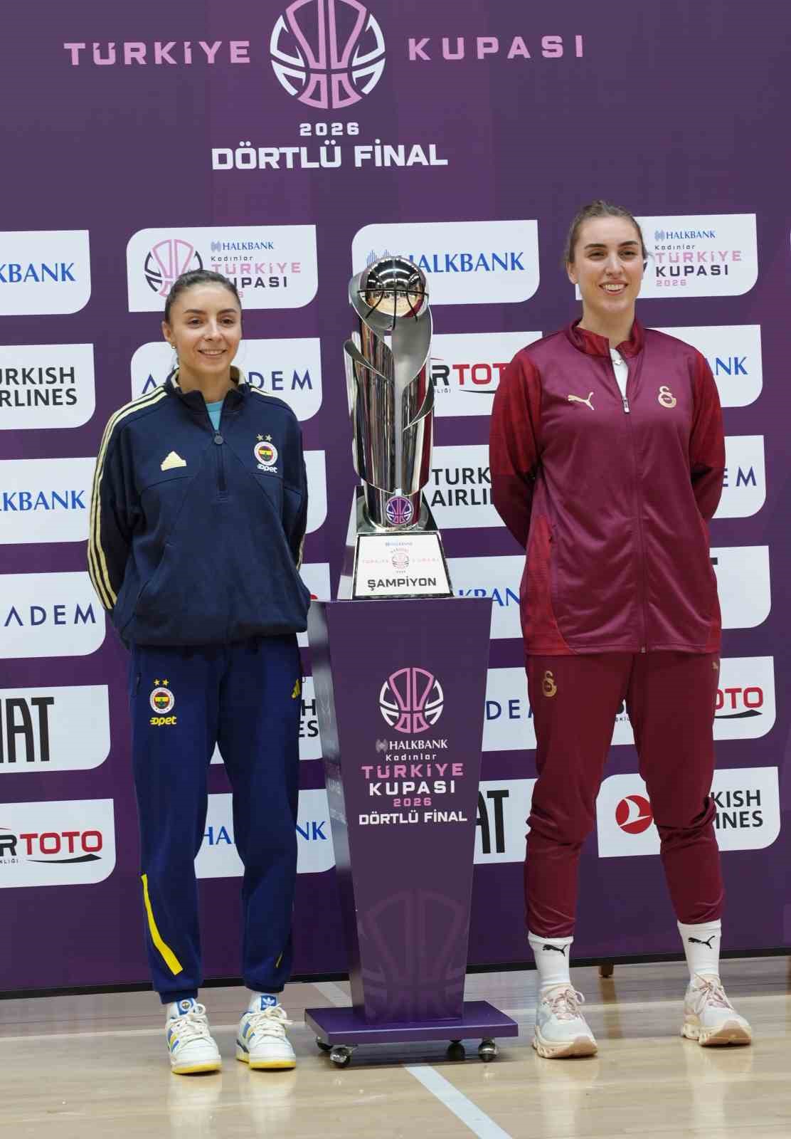 Halkbank Kadınlar Türkiye Kupası final karşılaşması öncesi basın toplantısı düzenlendi
