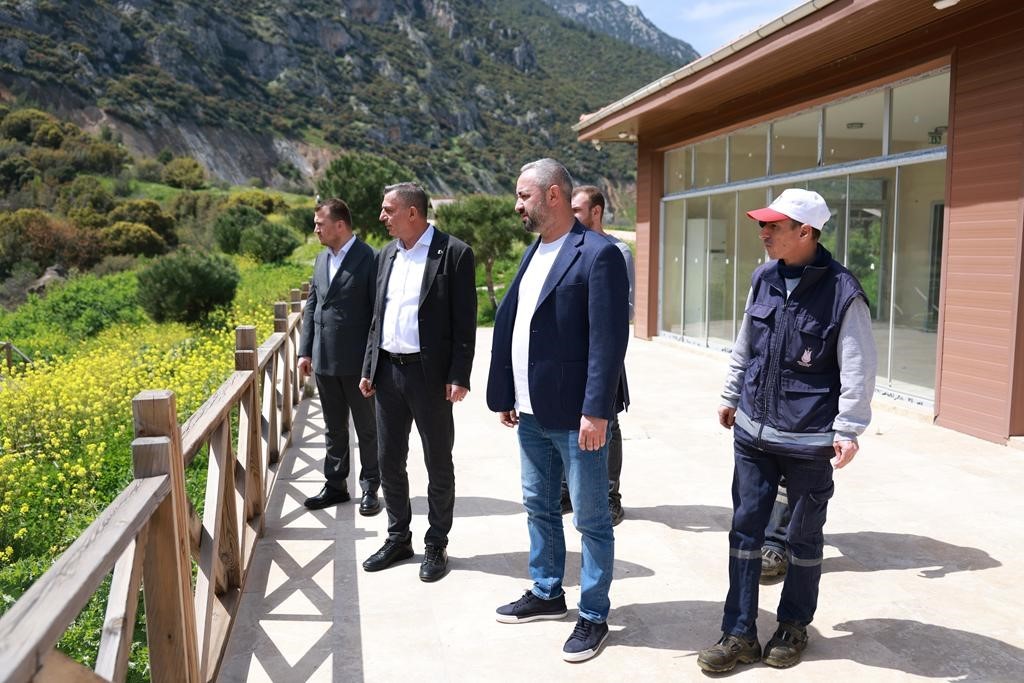 Hamalın Kırı Piknik Alanına güvenli ulaşım için yeni yol
