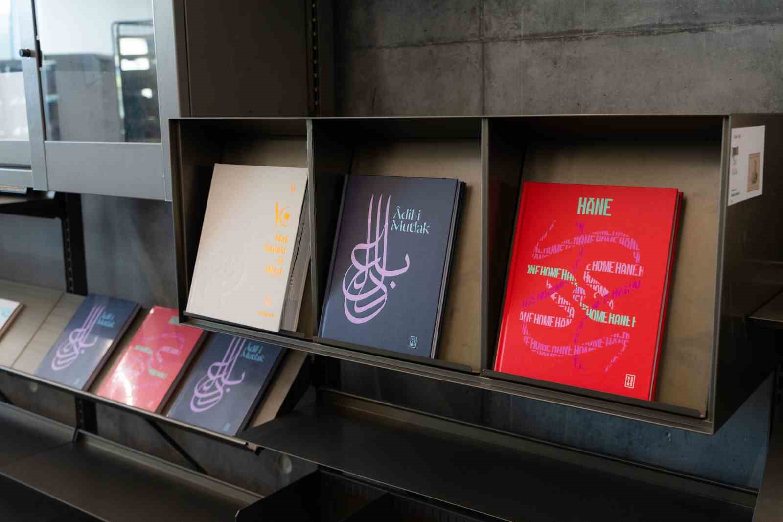 Hane İslam Sanatları Sergisi Paris’te
