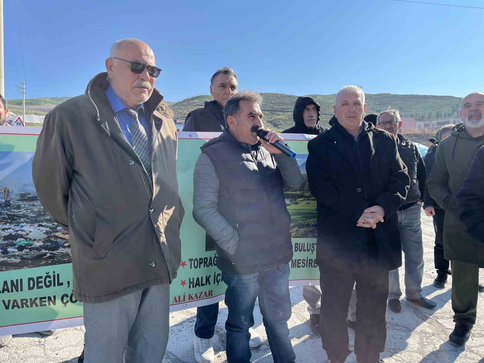 Harmandalı sakinlerinden ‘çöplük orman olsun’ çağrısı
