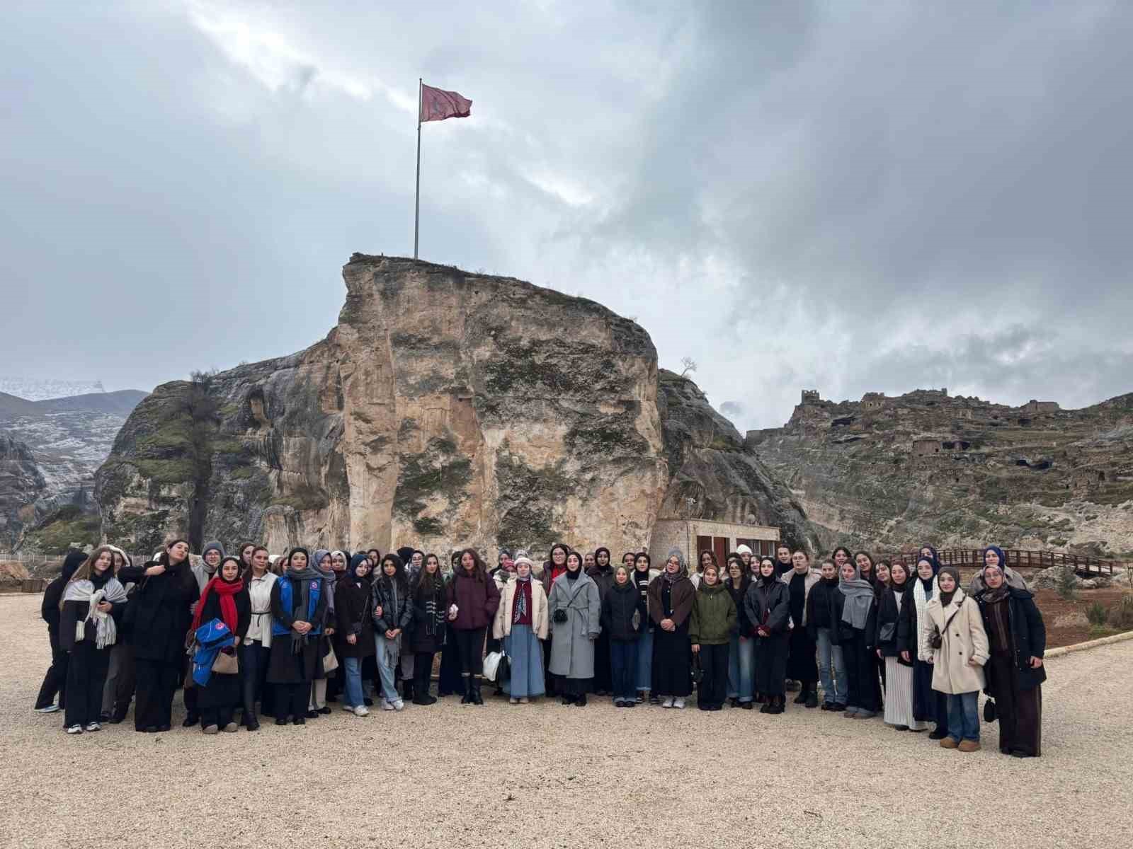 Hasankeyf’te gençlik rüzgarı
