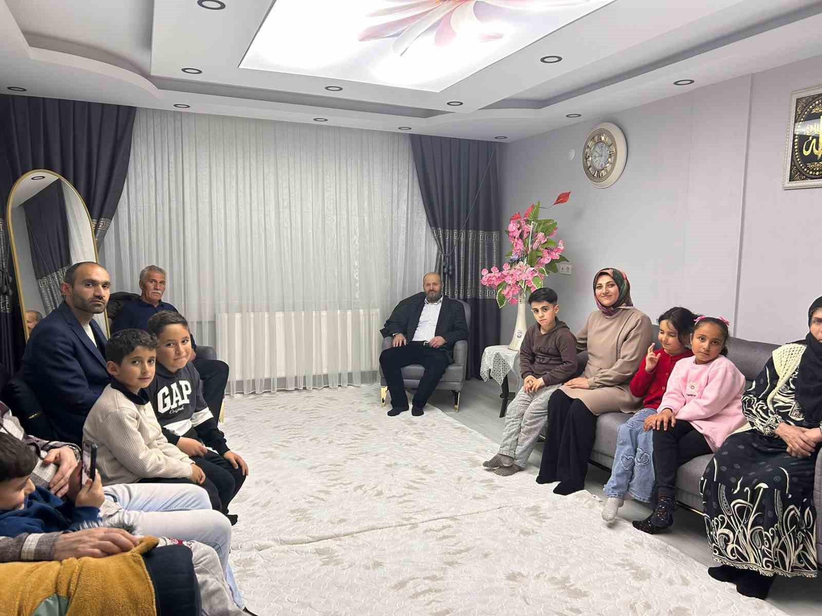 Hasköy’de Ramazan’da şehit aileleri unutulmadı
