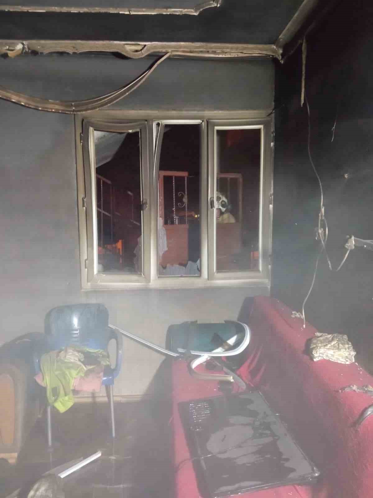 Hassa’da ev yangını
