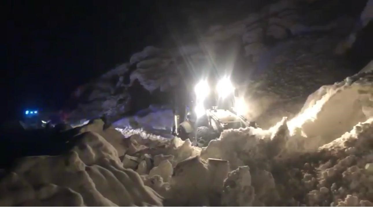 Hasta için zamanla yarıştılar: Şırnak’ta 7 saatlik kurtarma operasyonu
