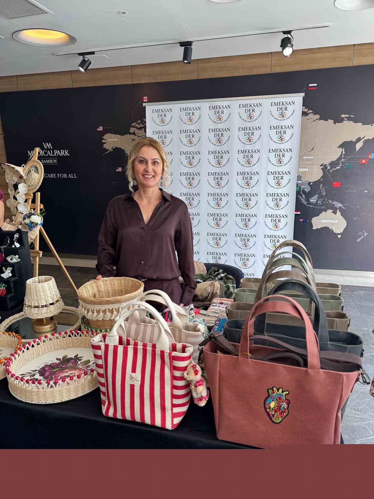 Hastanede "Kadın Emeği, Hayatın Ritmi" sergisi
