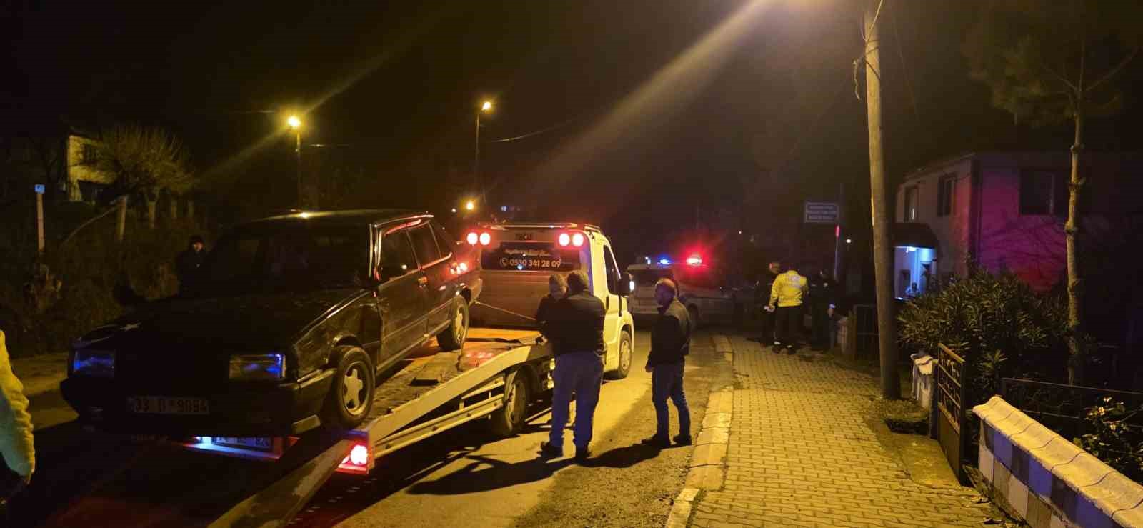 Hastaneye giderken kaza yaptılar: 4 yaralı
