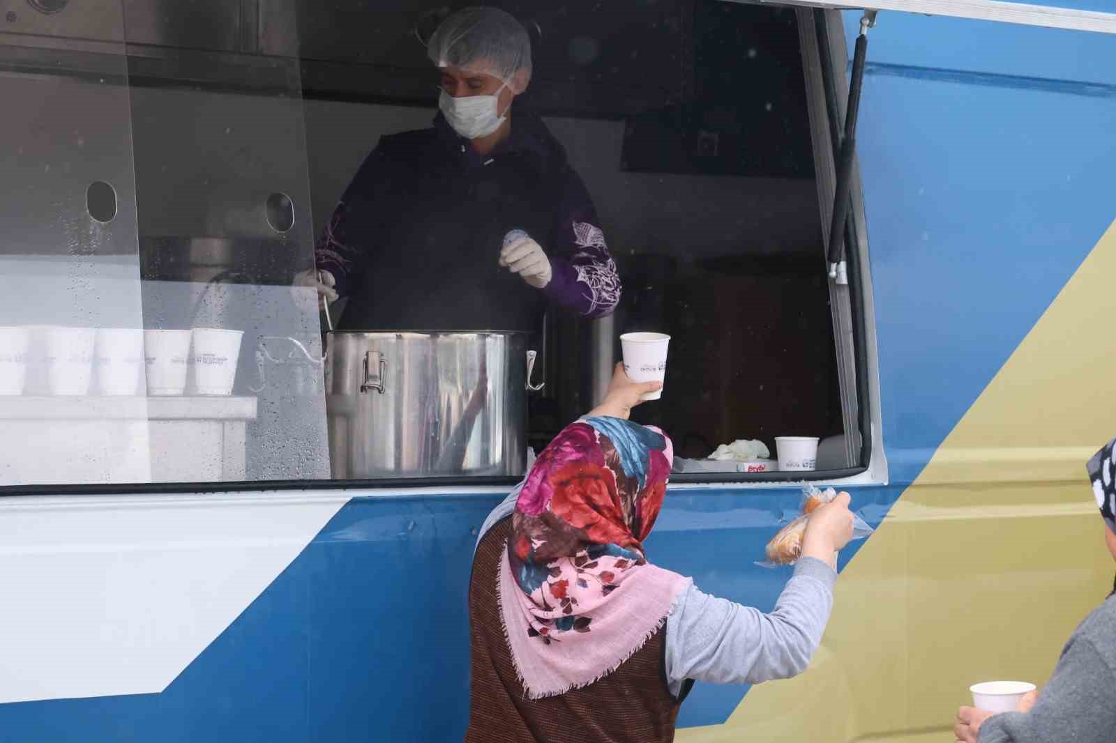 Hatay Büyükşehir Belediyesi, Ramazan ayında hastanelerde çorba dağıtacak

