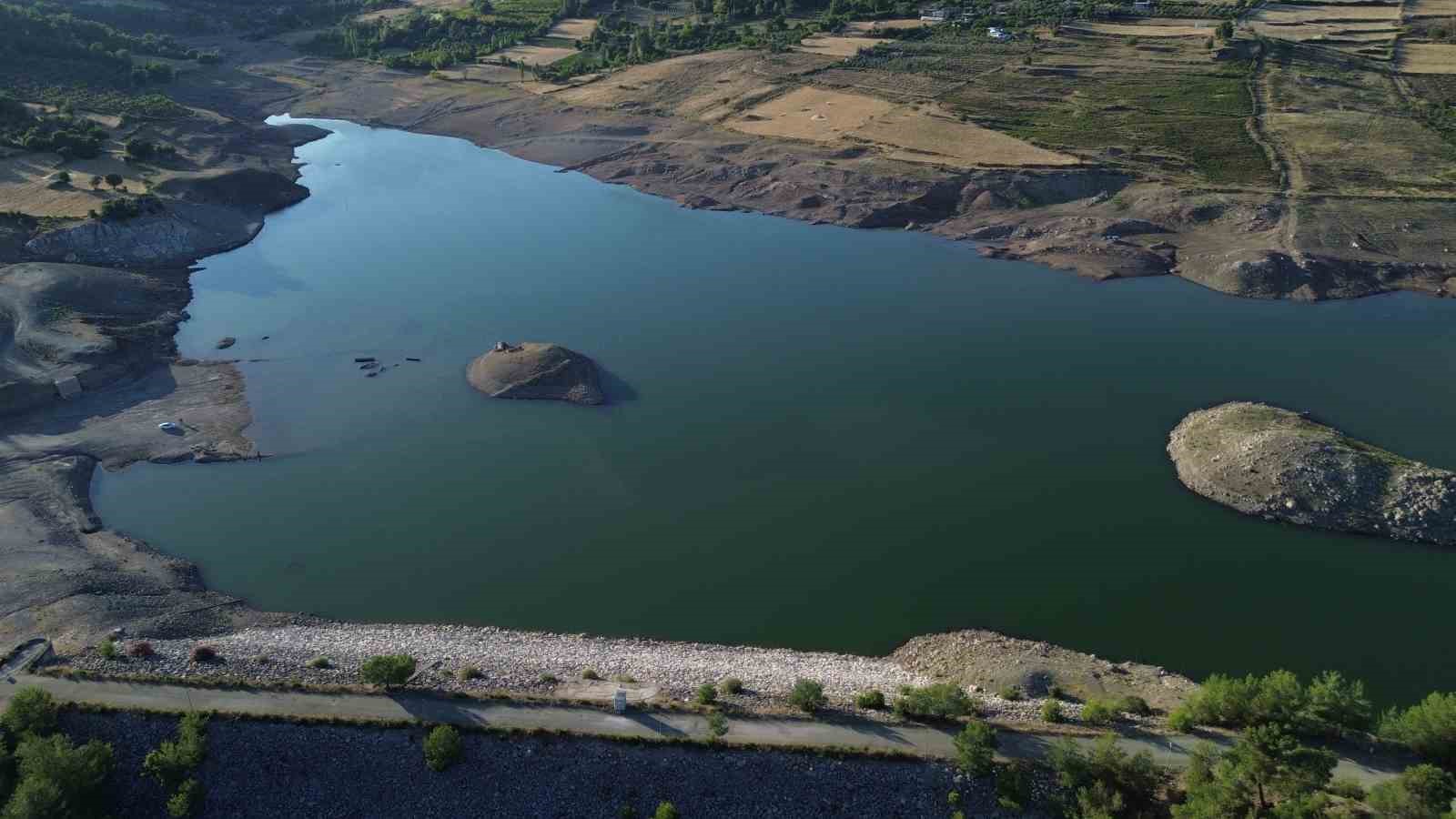 Hatay’da 3 ayda kentin 547 günlük içme suyu depolandı
Hatay’da 3 ayda kentin 547 günlük içme suyu depolandı