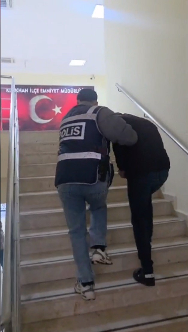 Hatay’da aranan 4 hükümlü yakalandı
