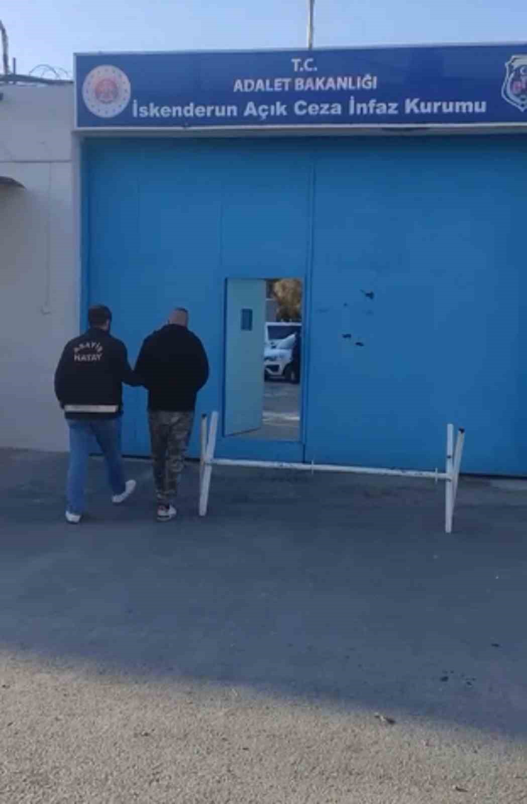 Hatay’da aranması olan 4 kişi tutuklandı
