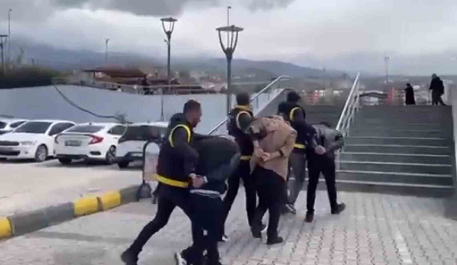 Hatay’da hapis cezası ile aranan 5 kişi yakalandı
