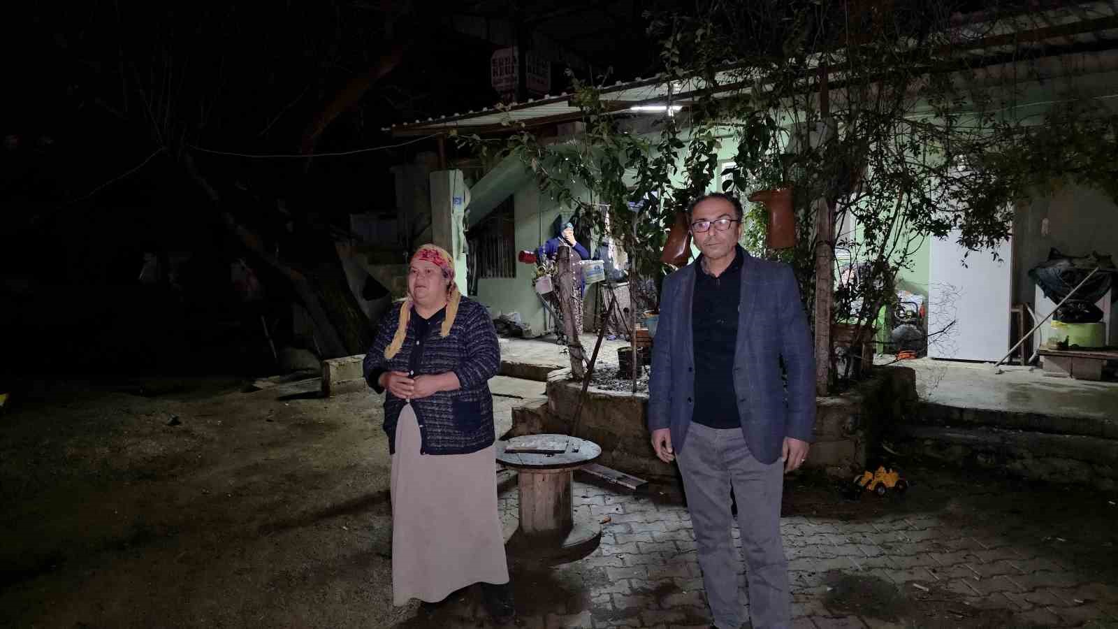 Hatay’da su dolu temelin içindeki toplarını almak isterken düşen 2 kardeş çocuk öldü
