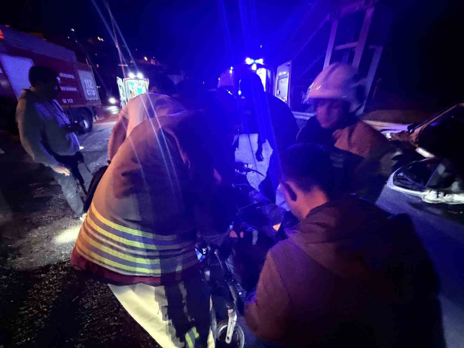 Hatay’da trafik kazası: 2’si ağır 7 yaralı
