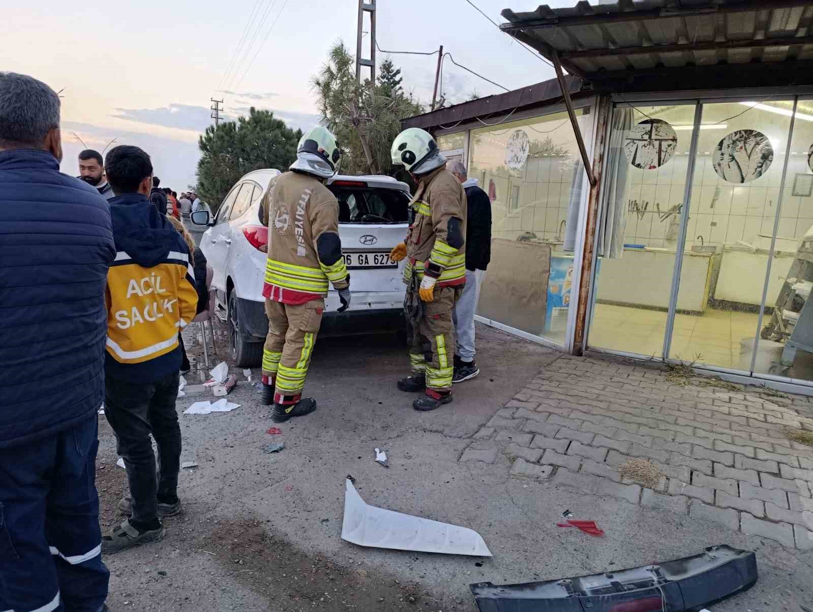 Hatay’daki zincirleme trafik kazasında yaralı sayısı 18’e yükseldi
