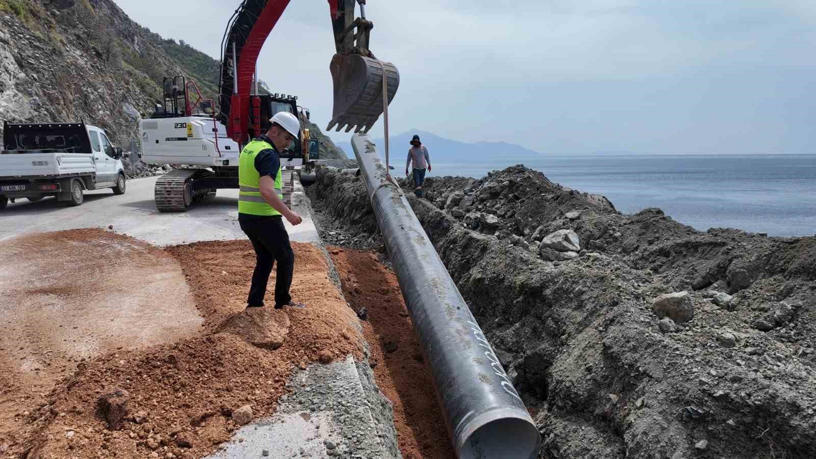 HATSU, Akçay isale hattını yenileyerek su kayıplarını azaltıyor
