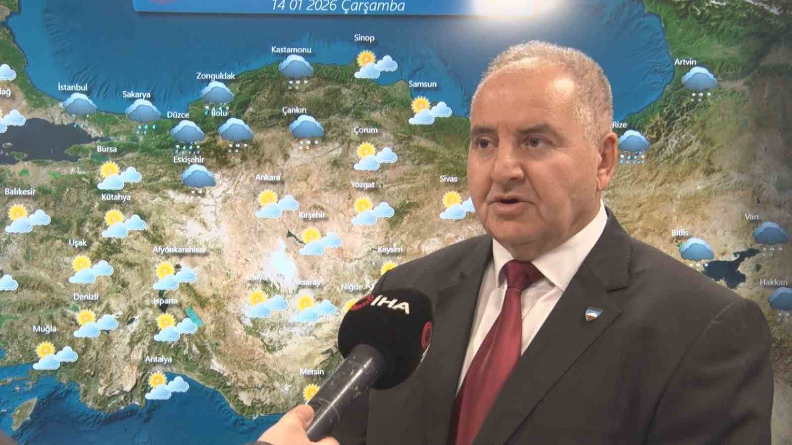 Hava Tahmin Uzmanı Macit: "3 Büyükşehir’de hava sıcaklıkları pazar gününe kadar artacak"
Hava Tahmin Uzmanı Macit: "3 Büyükşehir’de hava sıcaklıkları pazar gününe kadar artacak"