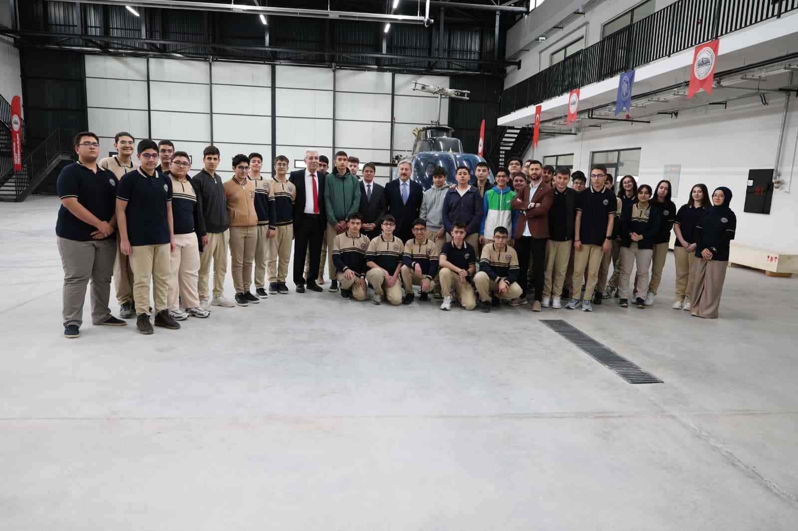 Havacılık Lisesi; yeni ekipmanlarla niteliğini taçlandırıyor
