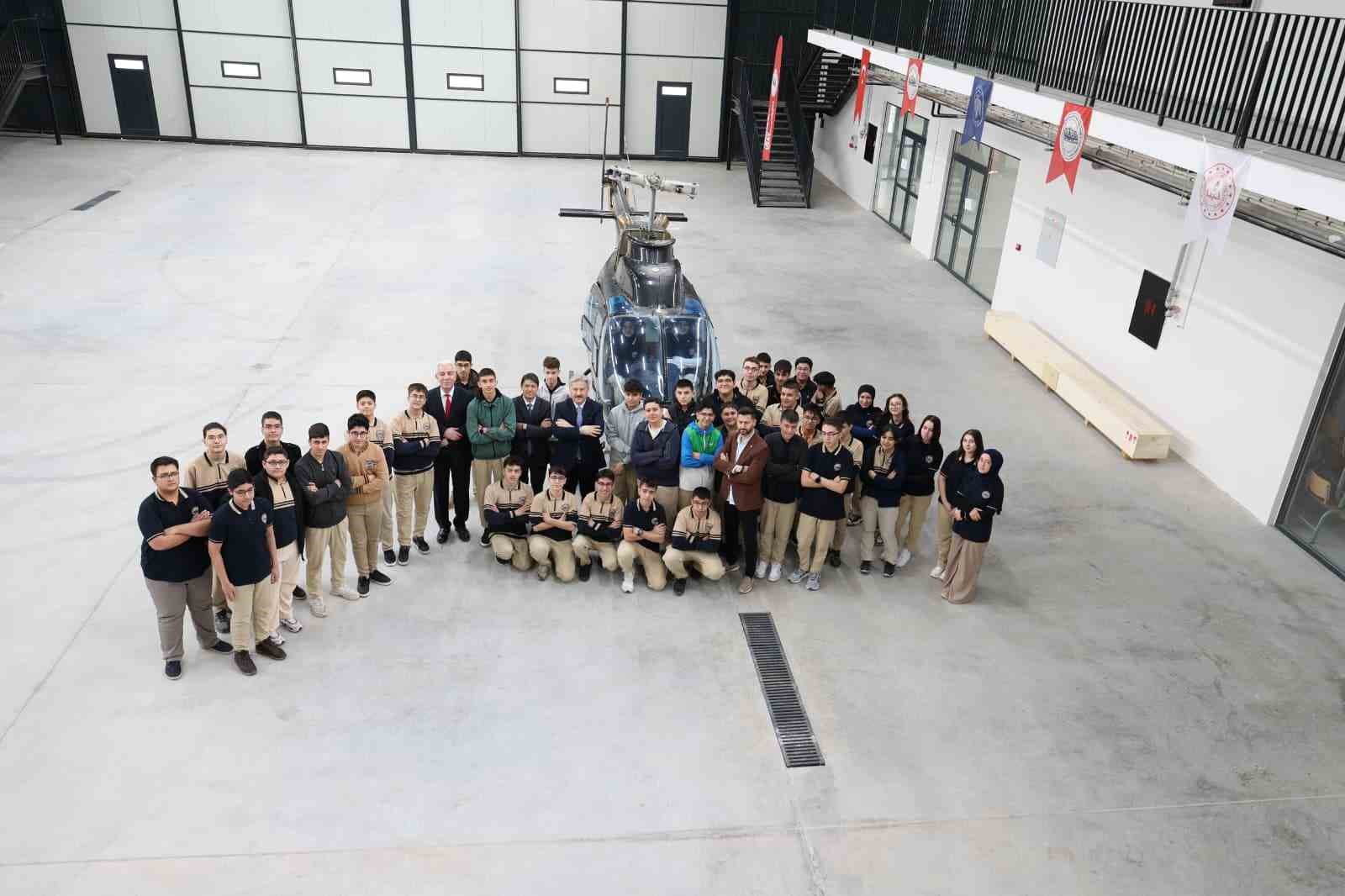 Havacılık Lisesi; yeni ekipmanlarla niteliğini taçlandırıyor
