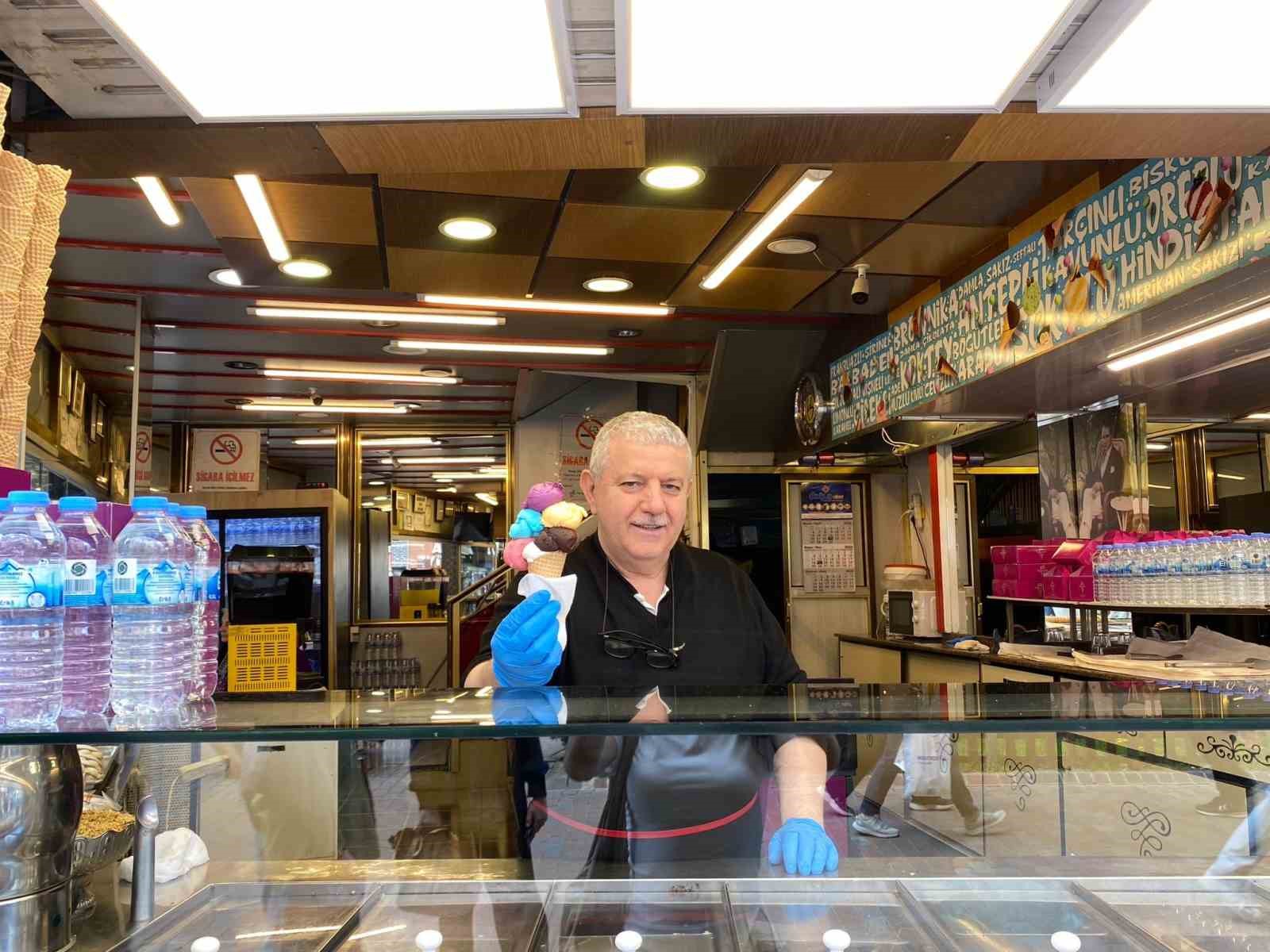 Havaların ısınmasıyla dondurma satışları hareketlendi
