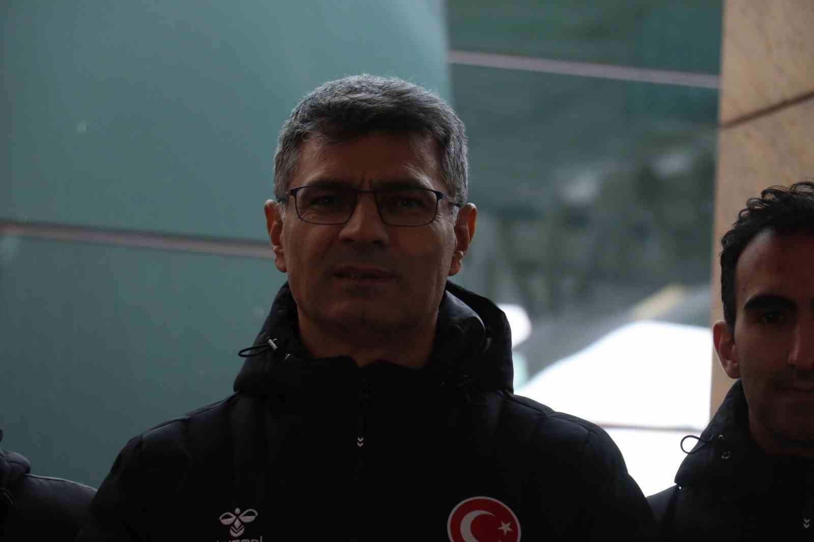 Havalı Silahlar Avrupa Şampiyonası’nı 7 madalyayla tamamlayan milli sporcular yurda döndü
