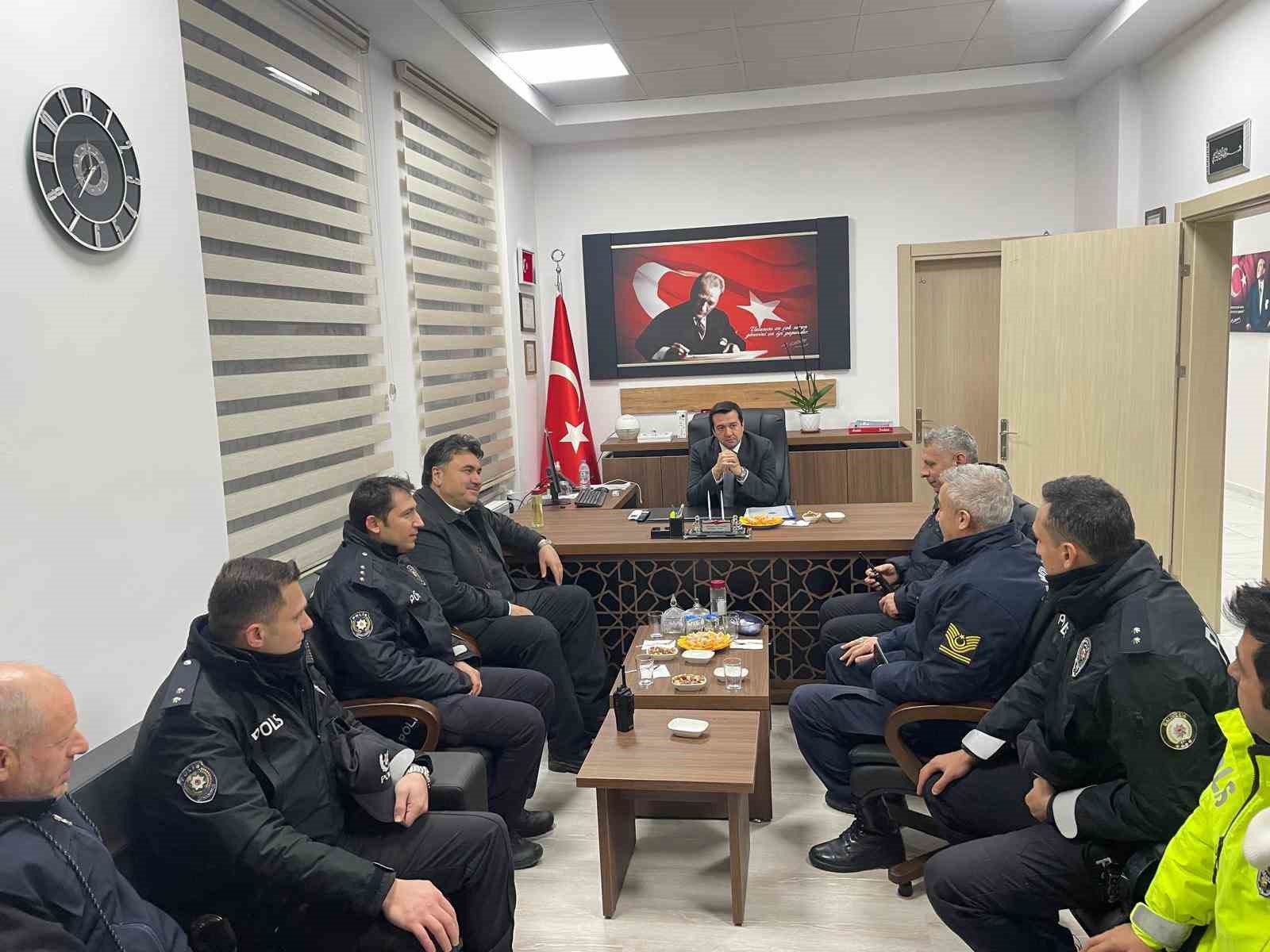 Havran protokolü yılbaşında güvenlik güçlerini ve hastaları yalnız bırakmadı
