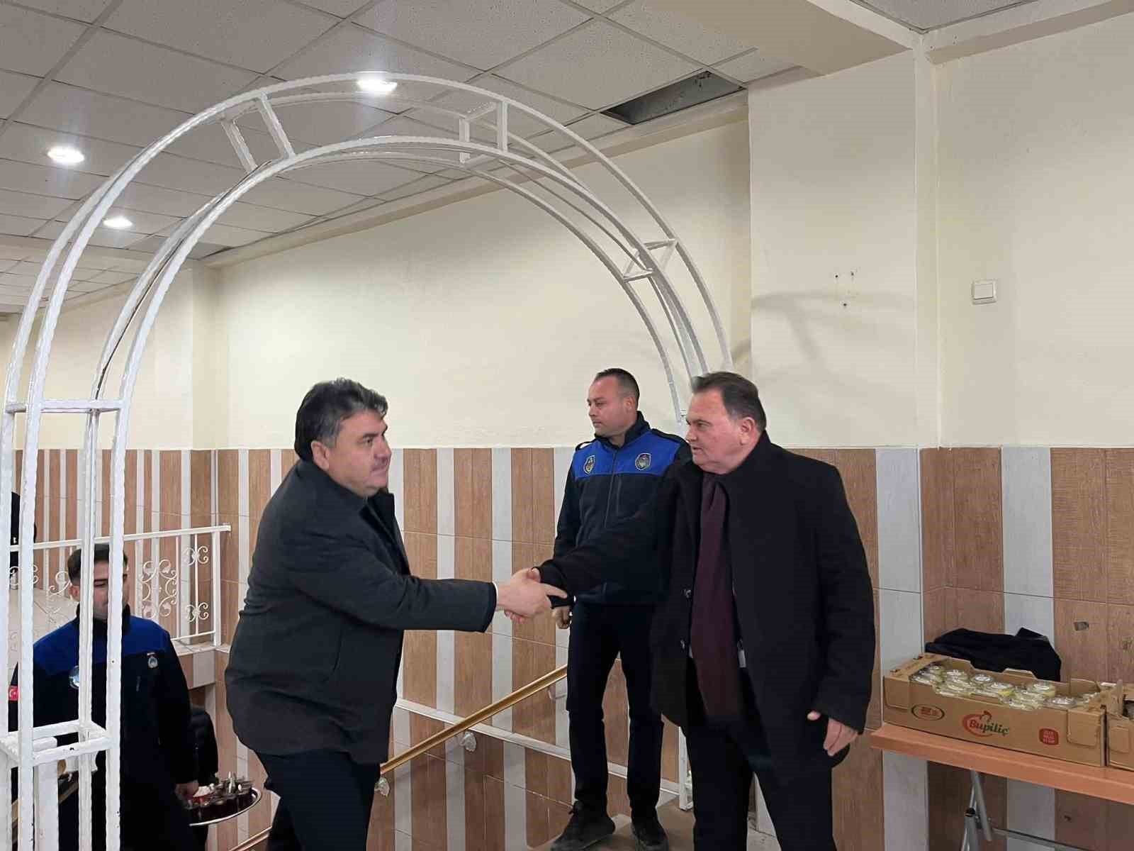 Havran Sebzeciler ve Meyveciler Esnaf Odası’nda Murat Hançer tekrar başkan seçildi
