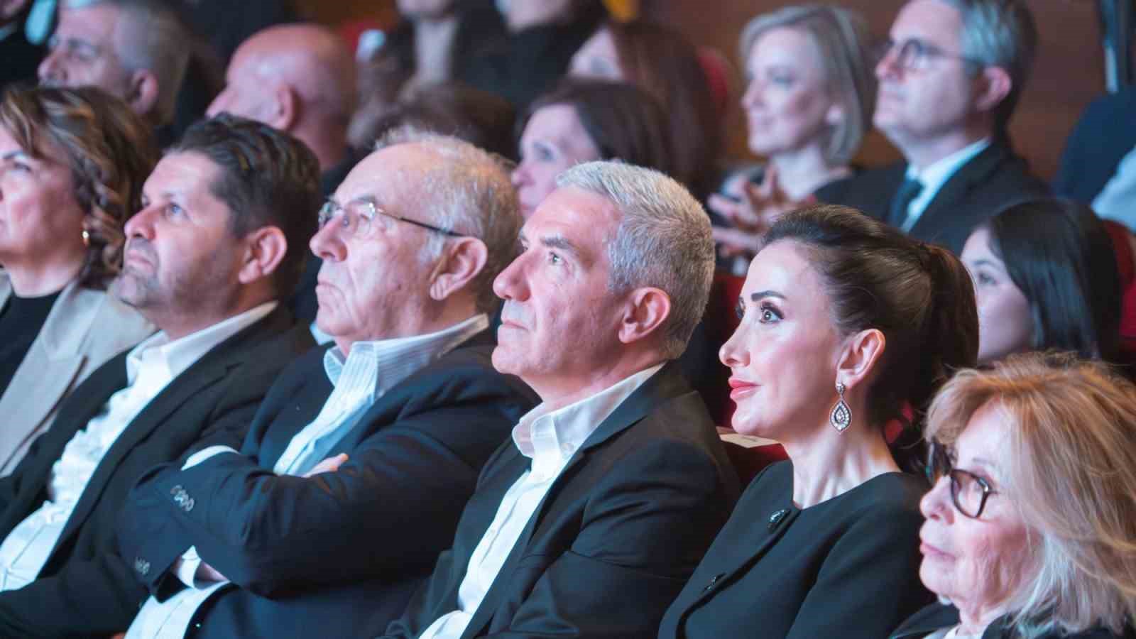 Hayata tutunanlar ve şifa verenler aynı sahneyi paylaştı
