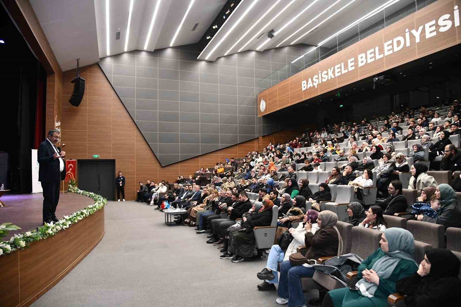 Hayati İnanç: "Zamanın kıymetini bilin"
