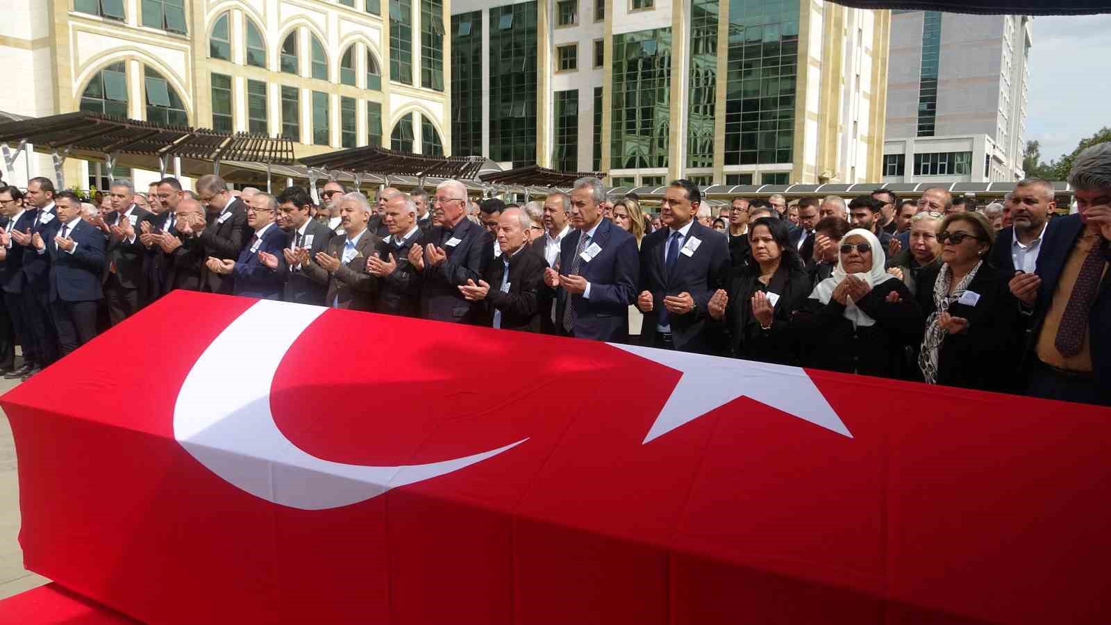 Hayatını kaybeden Cumhuriyet Savcısı Gadem Taş’a adliyede hüzünlü veda
