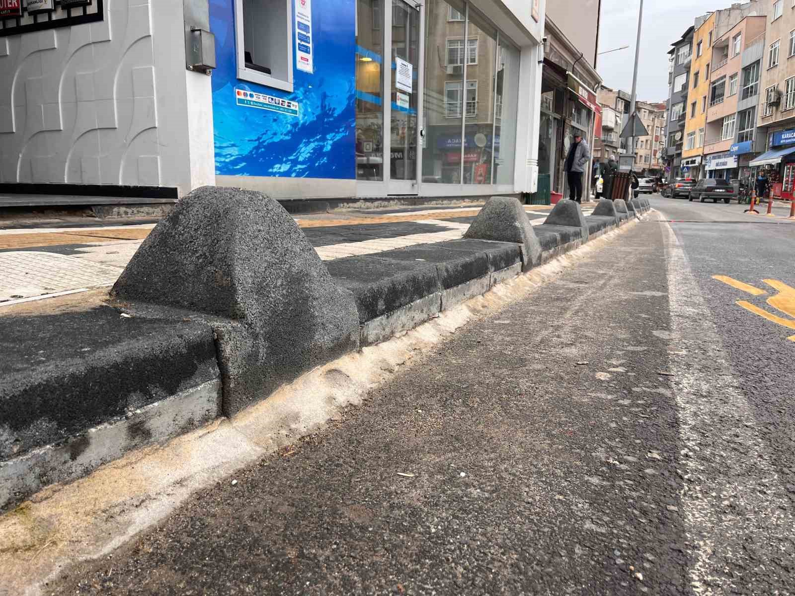 Hayrabolu’da beton dubaya takılan vatandaşın zor anları kamerada
