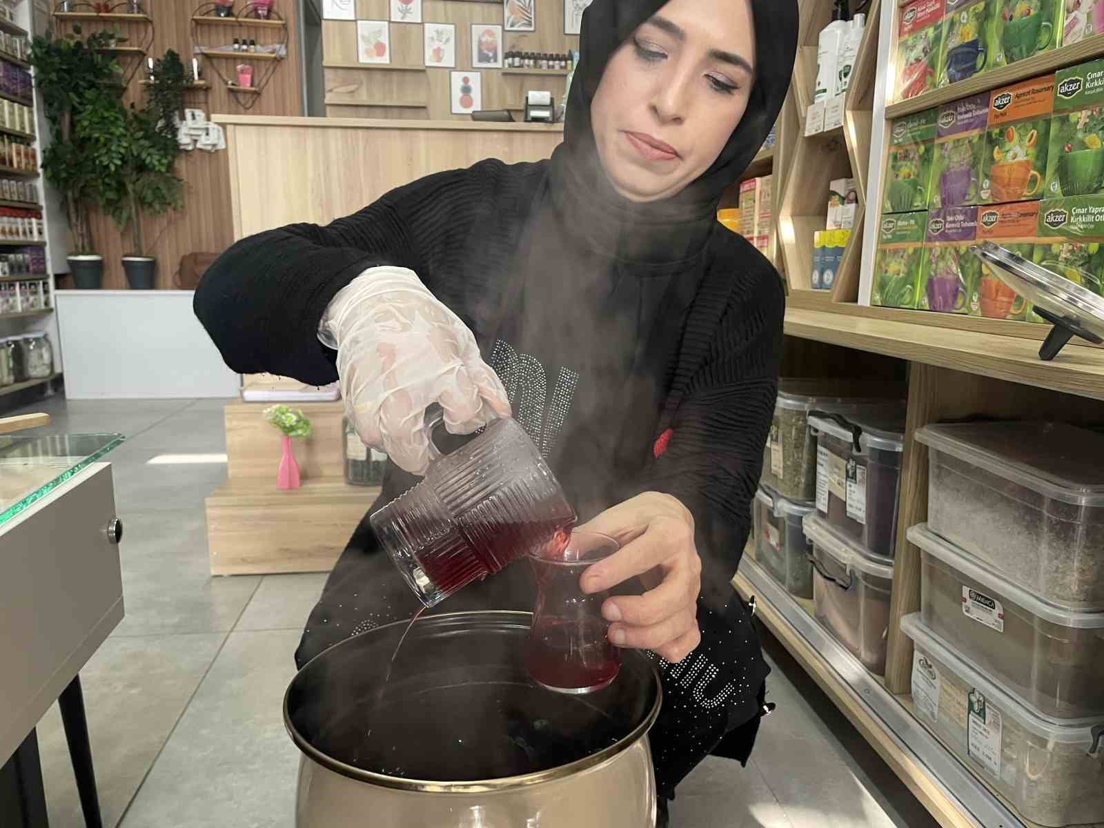 Hem acıktırmayan hem susatmayan lezzet: Ramazan şerbeti
