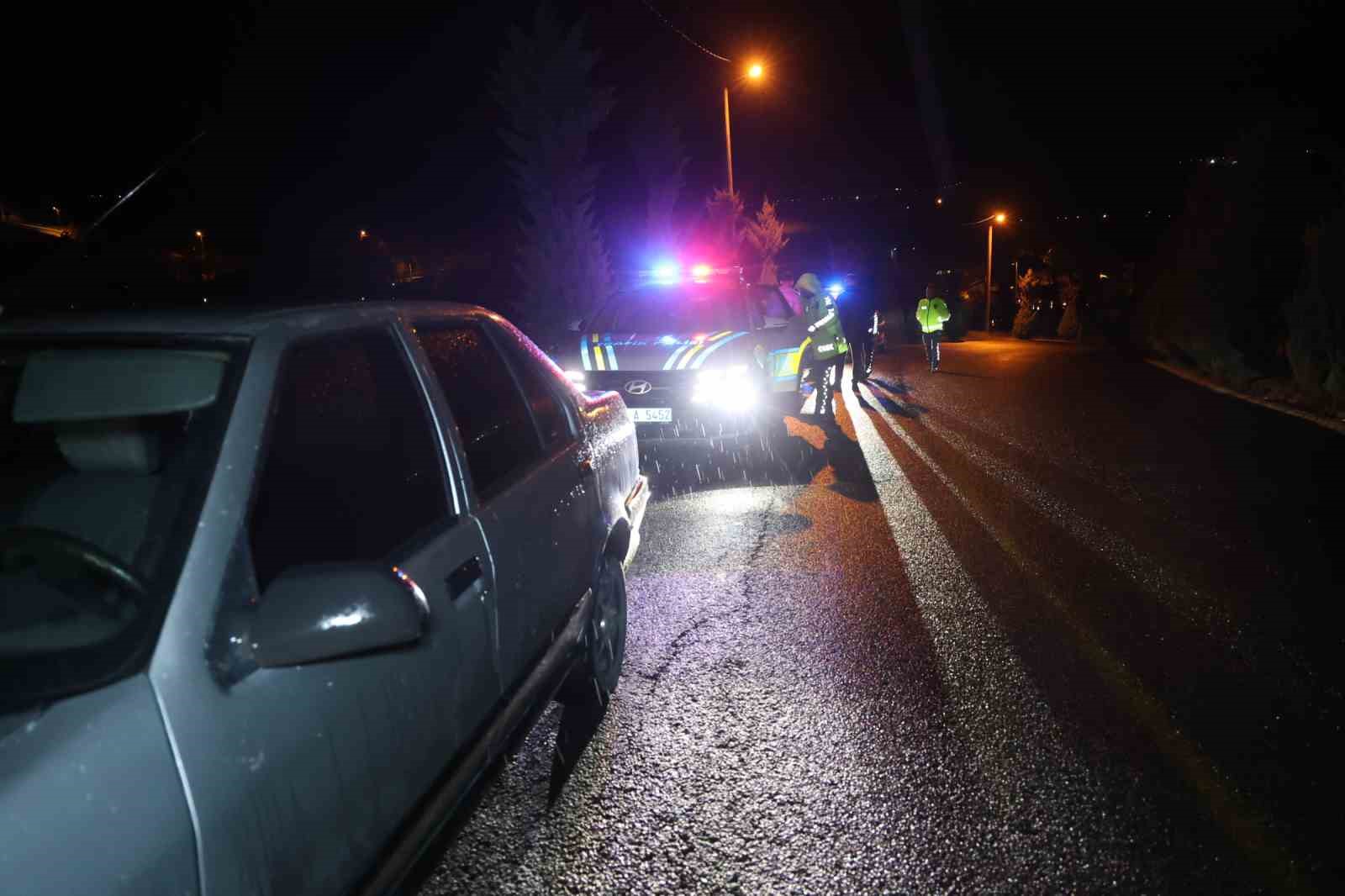 Hem aracı, hem de arkadaşını bırakıp kaçtı, 205 bin lira cezadan kurtulamadı
