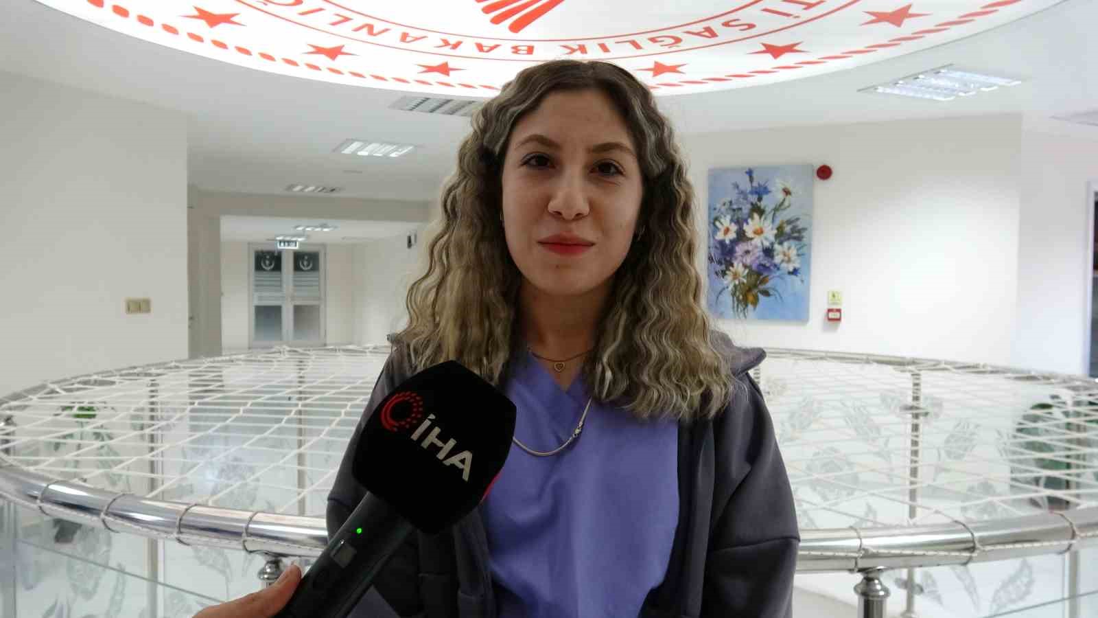 Hemşire anneler, doktor olan çocuklarıyla aynı hastanede görev yapıyor
