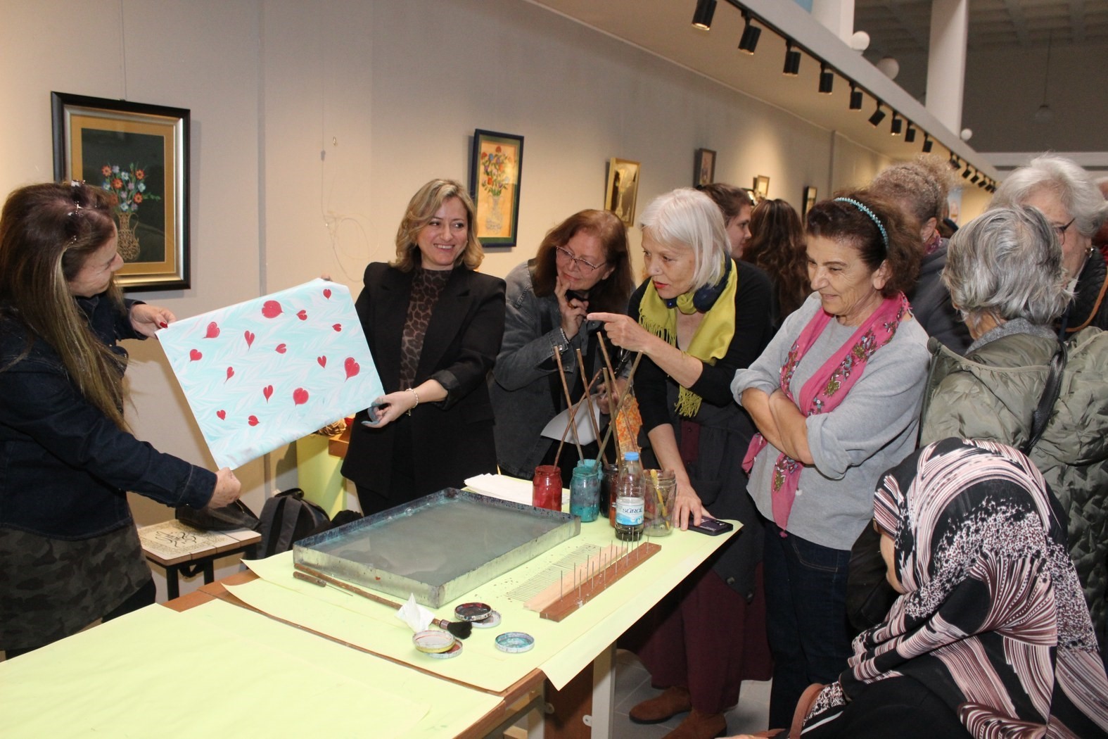 Her Yaşta Sanat Çalıştayı’nda ’sanatın yaşı yok’ mesajı verildi
Her Yaşta Sanat Çalıştayı’nda ’sanatın yaşı yok’ mesajı verildi