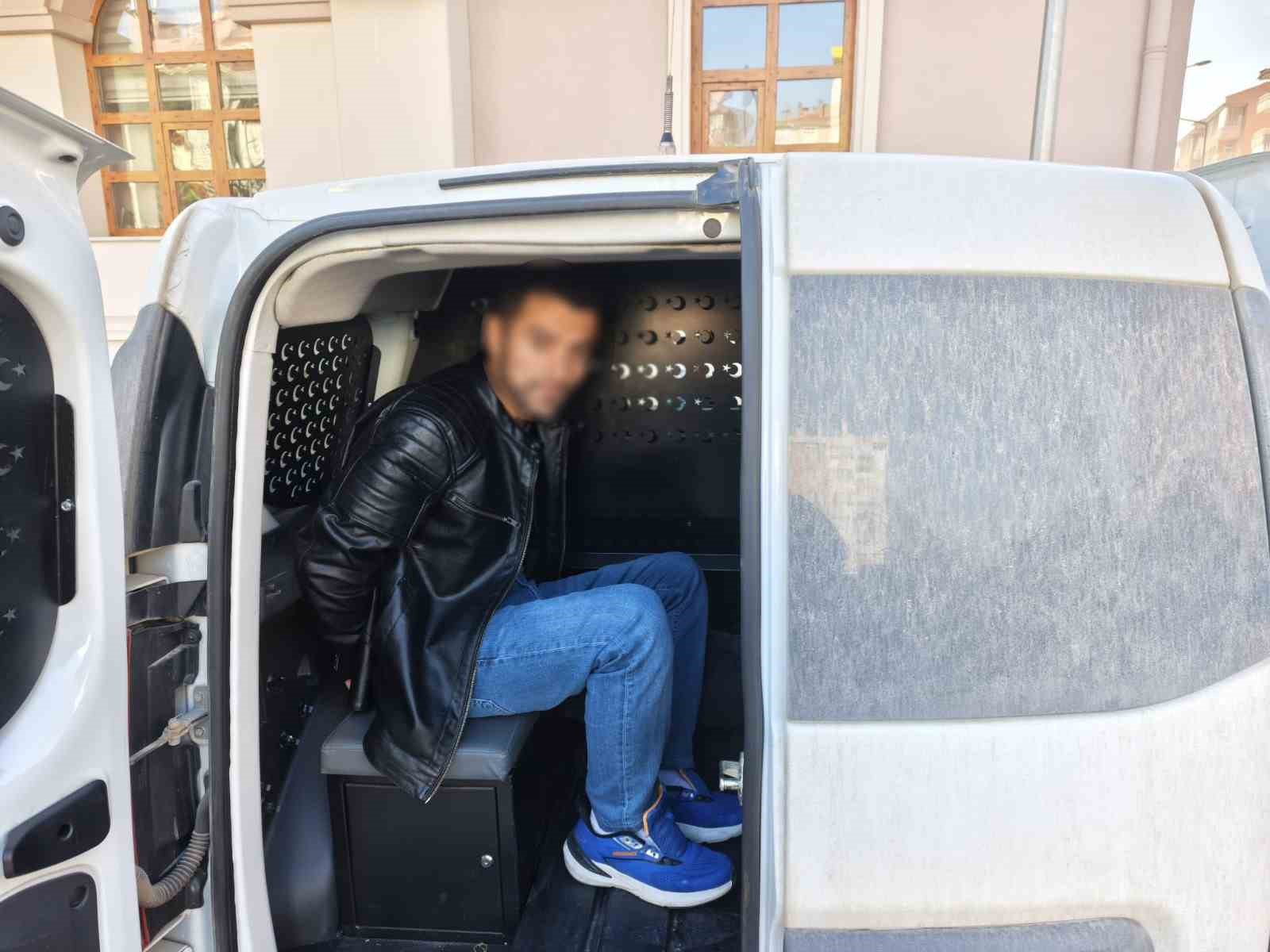 Hırsızı montundaki fosfor ele verdi
