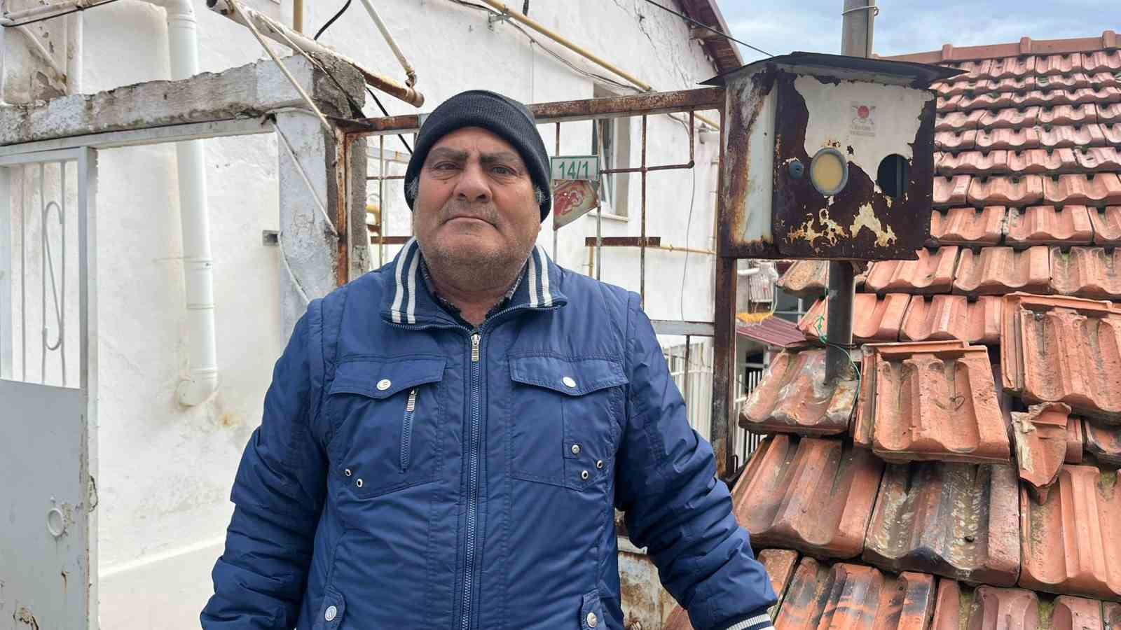 Hırsızlar "Parayı hesaba atacağız" diyerek 295 kilo zeytinyağını çaldılar

